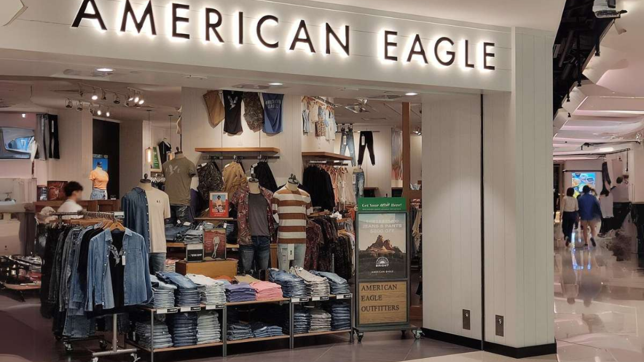 American Eagle Return Policy: No Time Limits, Easy Refunds..